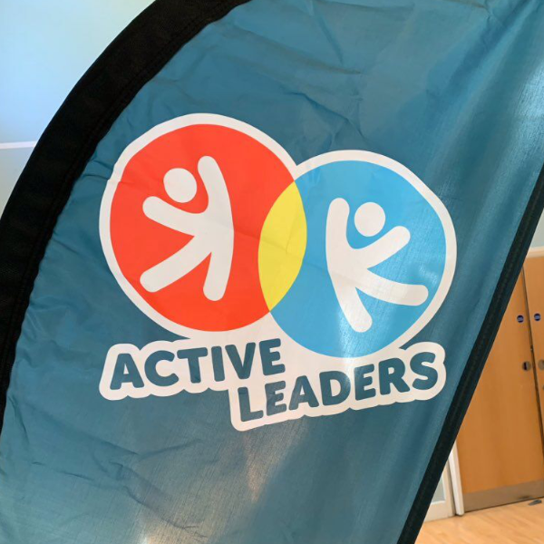 AL 7 active leaders fin flag